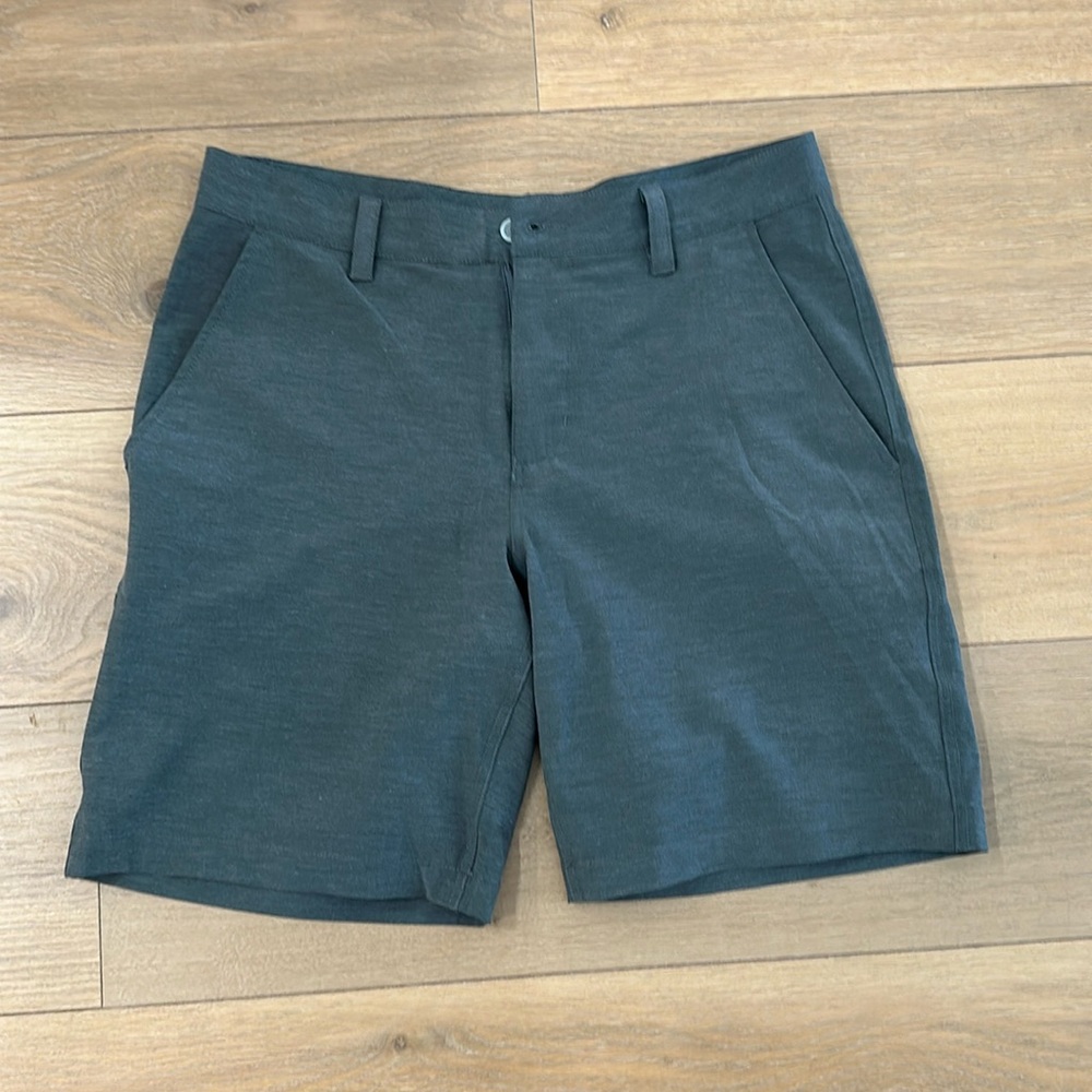 Southern tide performance short